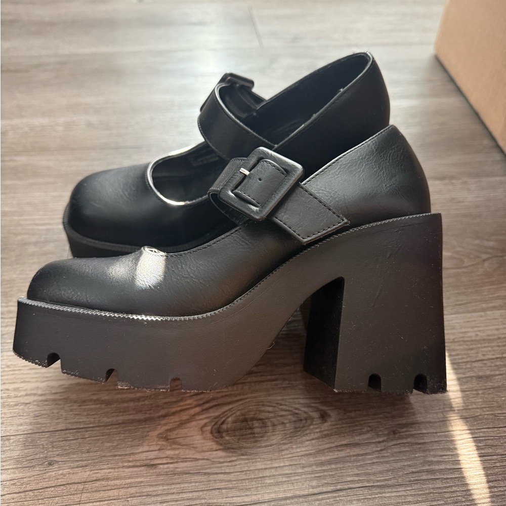 Madden Girl Platform Mary Jane’s
